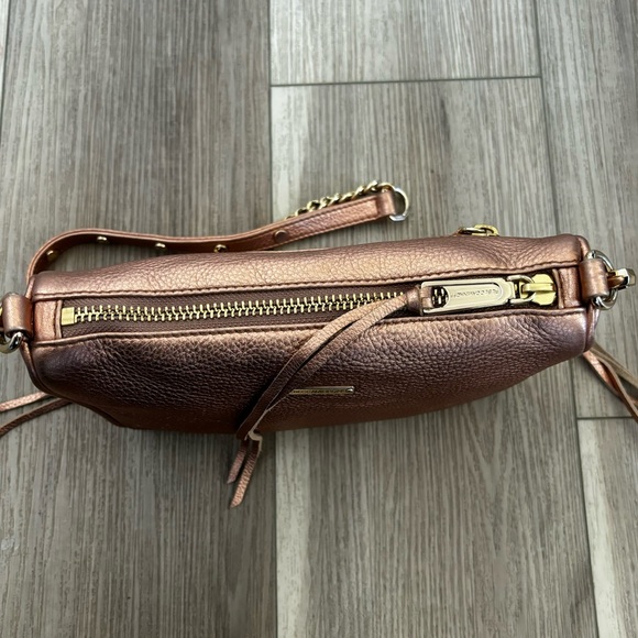 REBECCA MINKOFF ROSE GOLD 3 Zip crossbody purse, gold hardware - Picture 3 of 14